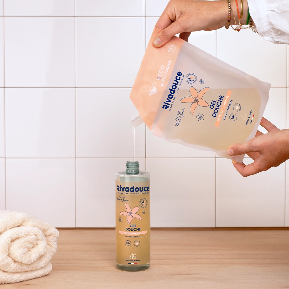 Eco-recharge gel douche n&eacute;roli & jasmin 750ml image number 1