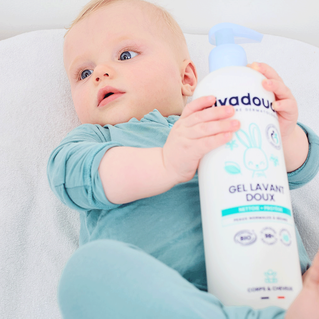 Eau nettoyante b&eacute;b&eacute; 90 ml image number 1